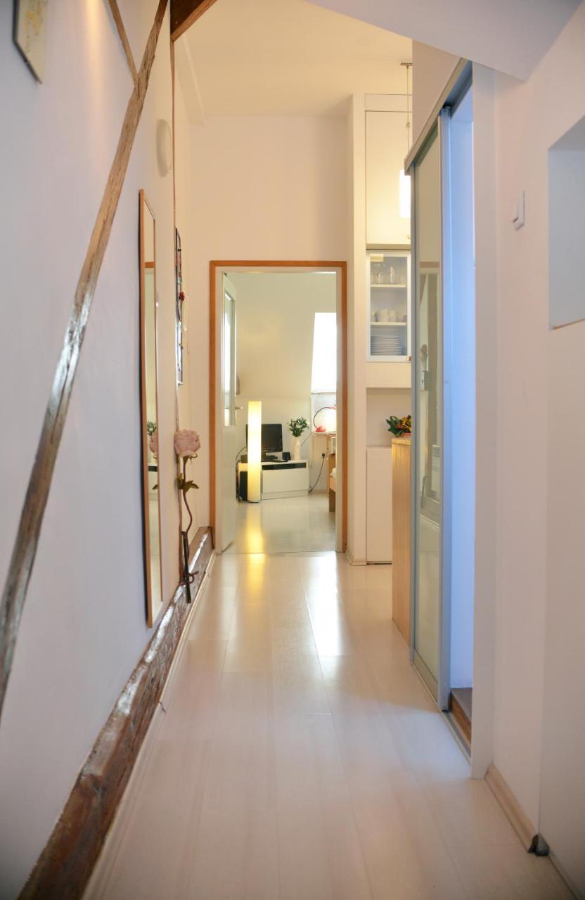 Studio Apartment White Zagreb Extérieur photo